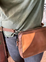 Load image into Gallery viewer, Barci | Belt Bag
